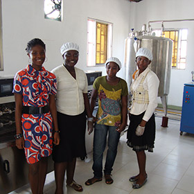 GHANA-KUMASI 6000 Bottles/h juice production line(PET bottle and Formed bag)
