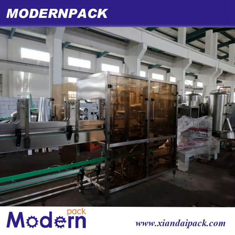 Full automatic packing machine